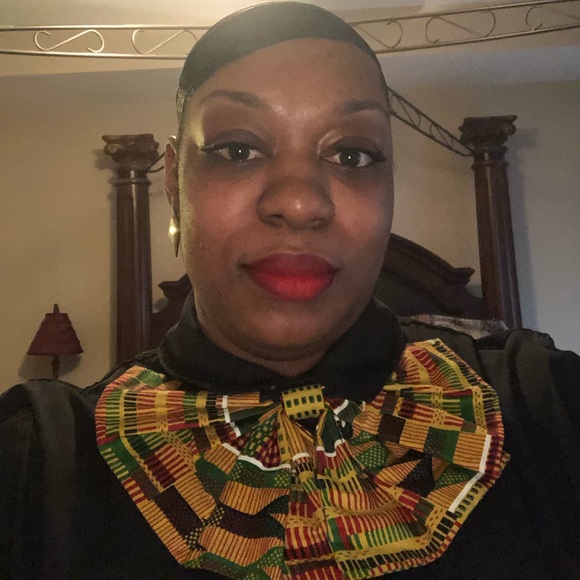 Meet your Posher, Yasmine - Picture 1 of 1